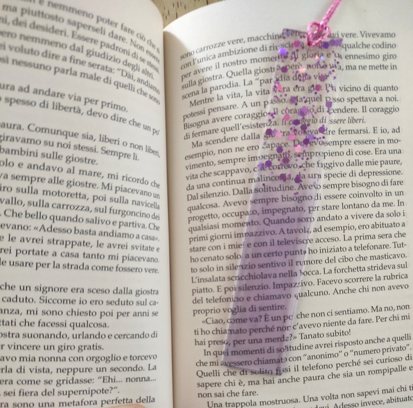 segnalibro, segnalibri, resina, resina epossidica, leggere, lettura, libro, regalo, battessimo, comunione, cresima, matrimonio, bomboniera