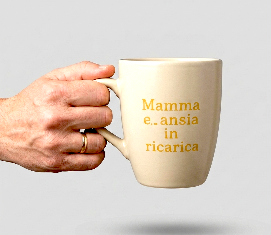 tazza, vinile, personalizzazione, mamma, mom life, vita da mamma, nome, festa della mamma, regalo