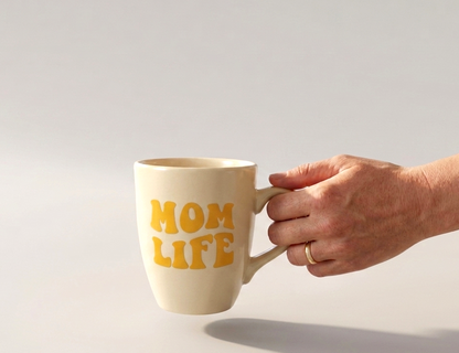 tazza, vinile, personalizzazione, mamma, mom life, vita da mamma, nome, festa della mamma, regalo