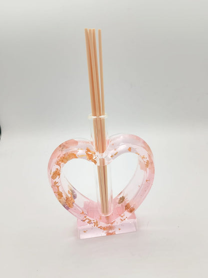porta diffusore, diffusore, vaso, cuore, relax, fragranze, bastoncini, resina epossidica, regalo, bomboniere, bomboniera, fiori secchi