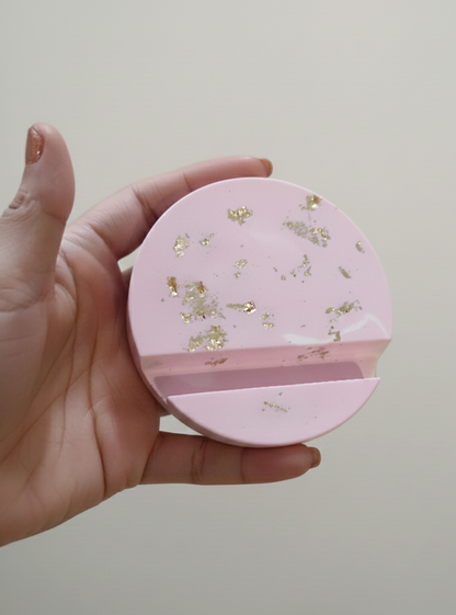 supporto per telefono in resina ecologica, relax, utile, casa, ufficio, scrivania, idea regalo, lavoro, natale