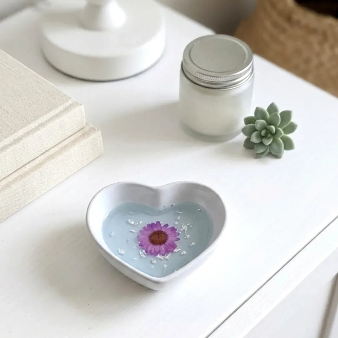 svuotacuore, svuotatasche, cuore, fiore, primavera, resina, arredamento, casa, home, bomboniera
