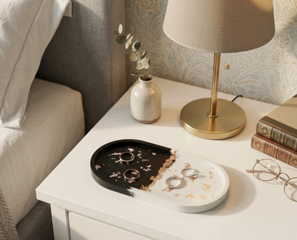 svuotatasche, resina, resina ecologica, arredo, casa, portagioielli, resina, regalo, black, white, giorno, notte