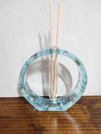 porta diffusore, diffusore, vaso, tondo, relax, fragranze, bastoncini, resina epossidica, regalo, bomboniere, bomboniera, fiori secchi